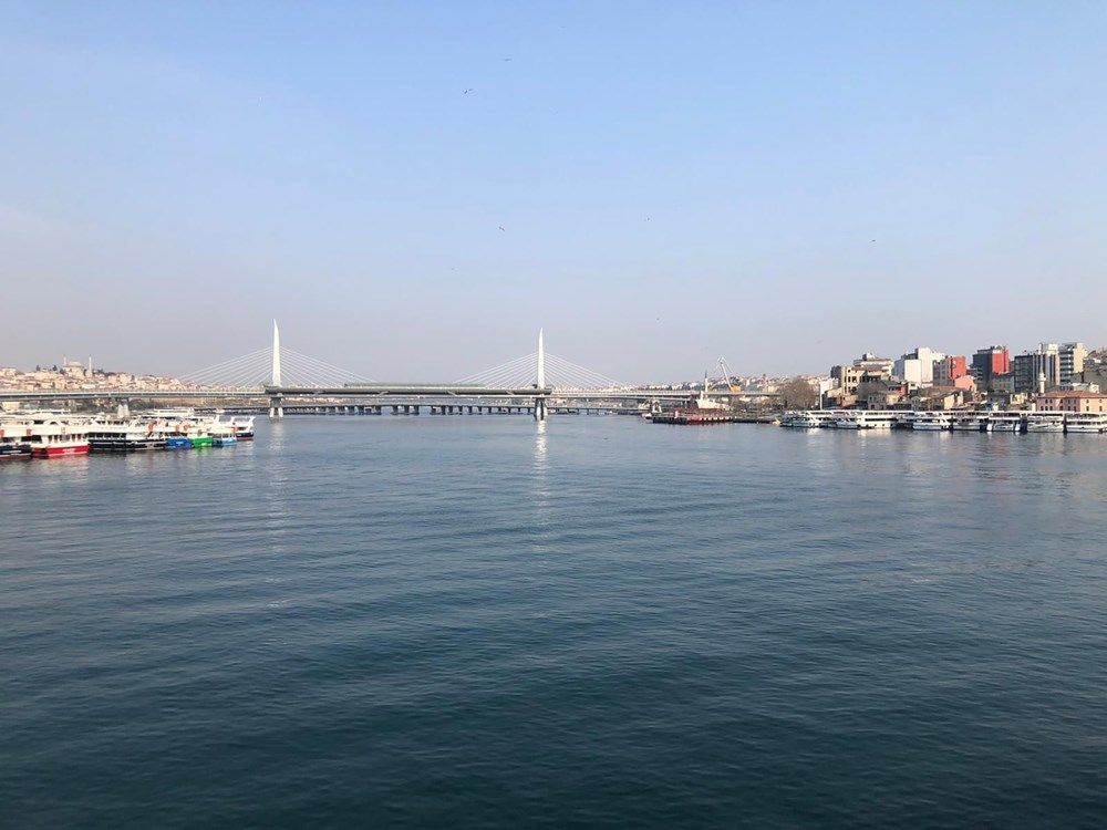 Sokağa çıkma yasağı sonrası ilk sabah 5