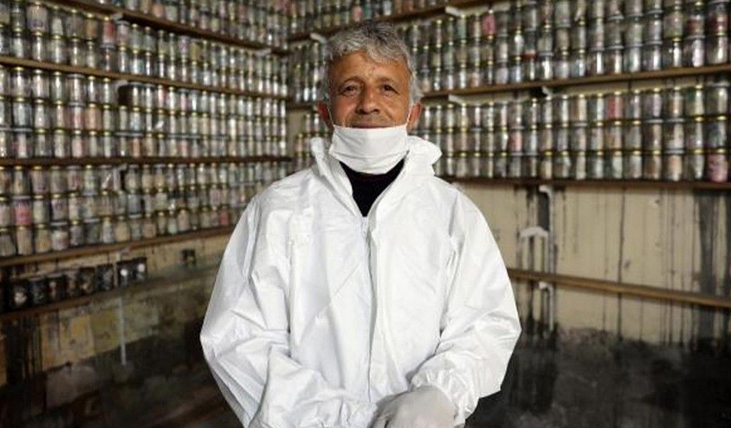 4 ton parayı dezenfekte etti... 11