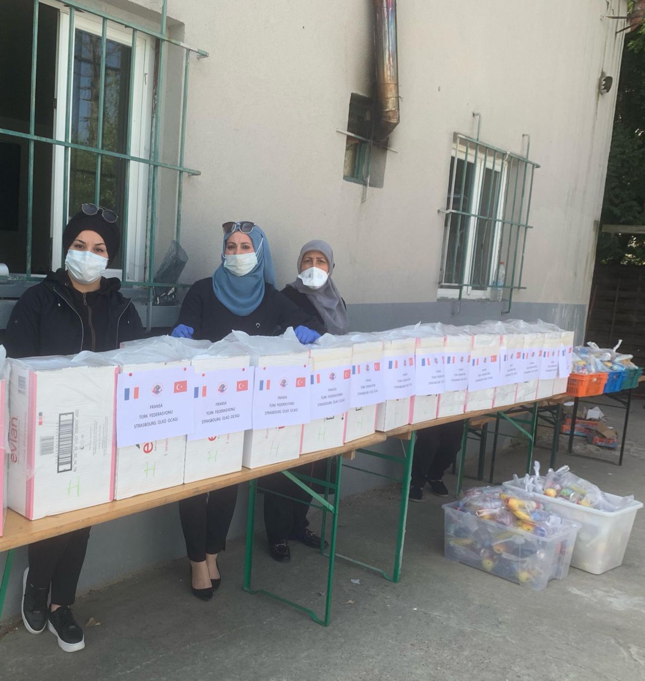 Fransa Türk federasyonu Strasbourg Ülkü Ocağı'ndan anlamlı yardım 13