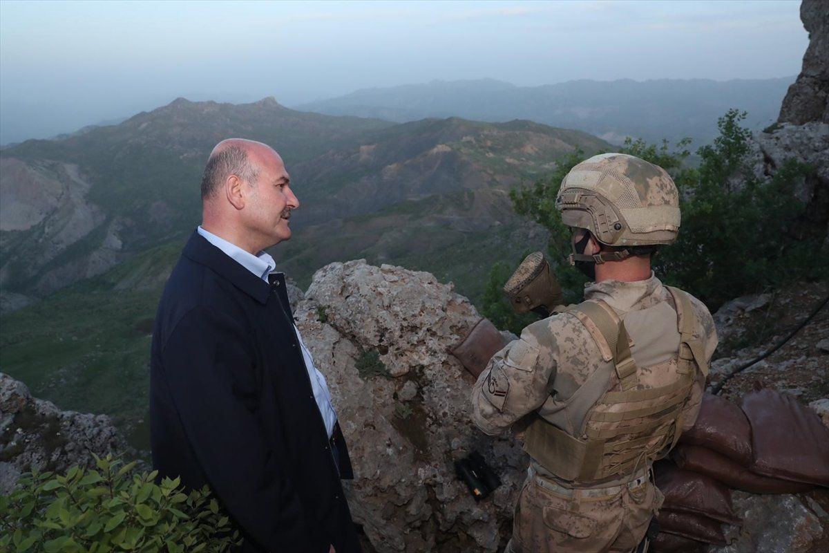 Namaz Dağı'nda mevzide iftar! 3