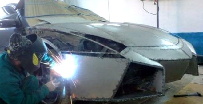 Hurda aracı milyonluk lüks arabaya dönüştürdü 1