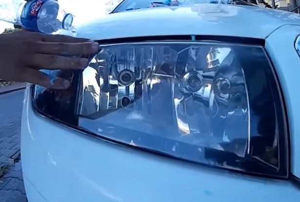 Diş macununun araba farına inanılmaz etkisi 11