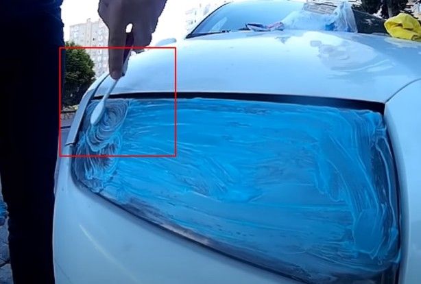 Diş macununun araba farına inanılmaz etkisi 6