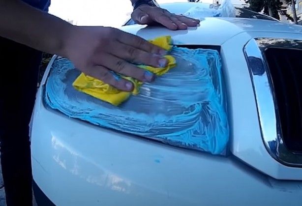 Diş macununun araba farına inanılmaz etkisi 8