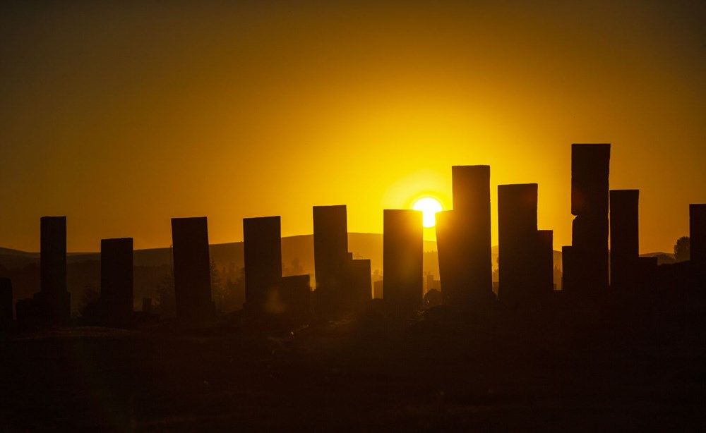 Dünyanın en büyük Türk-İslam mezarlığı 3
