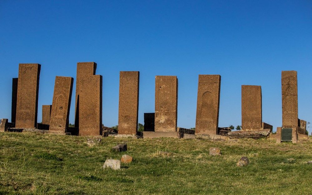 Dünyanın en büyük Türk-İslam mezarlığı 5