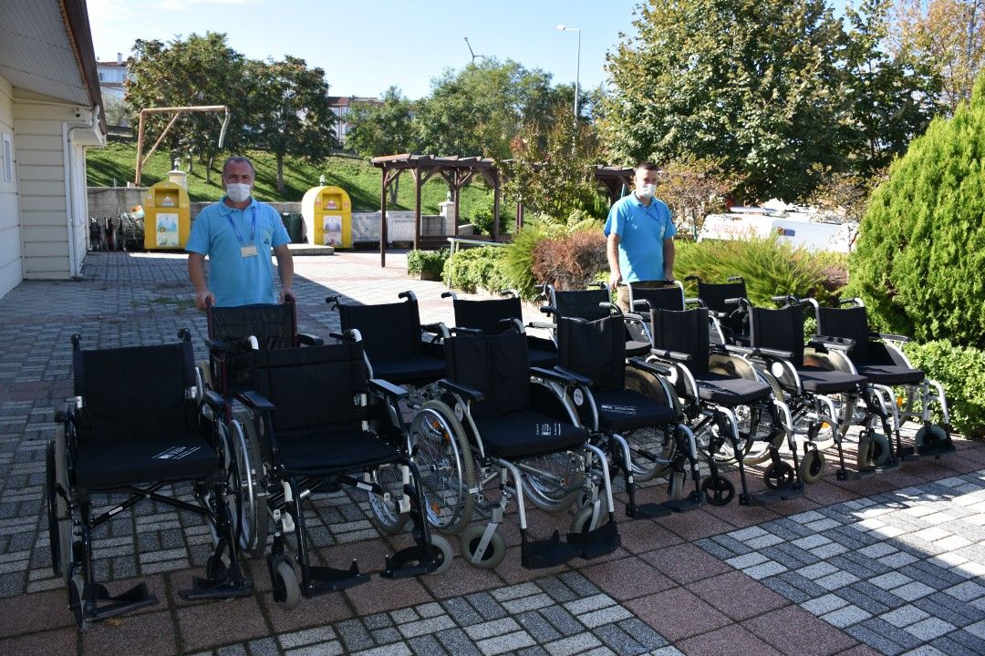 15 hastaya tekerlekli sandalye desteği 1