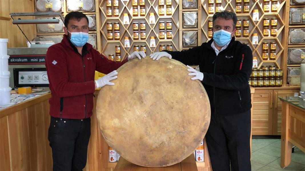 Büyüklüğünü gören inanamıyor! Değeri 10 bin TL 4