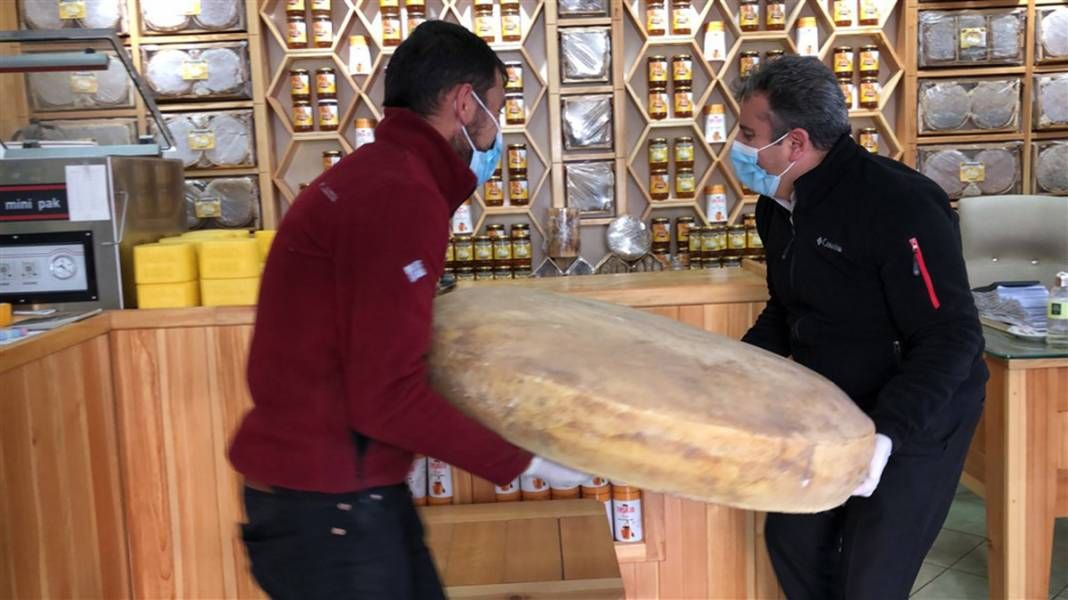 Büyüklüğünü gören inanamıyor! Değeri 10 bin TL 5