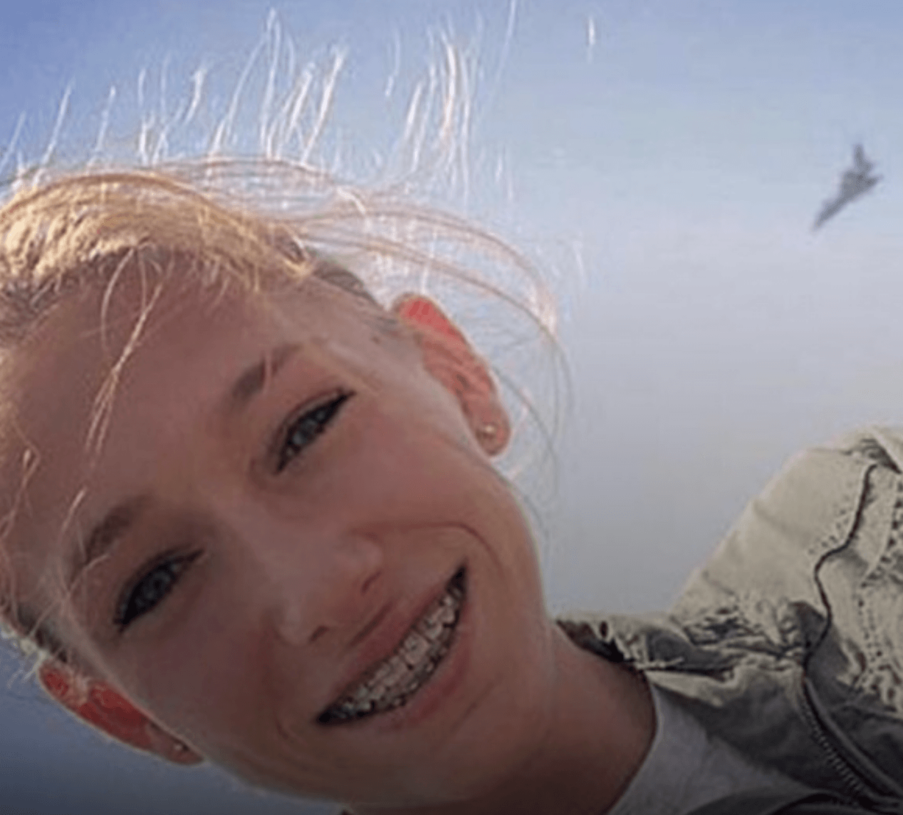 İtalya'daki pilotun görüntüleri depreme neden oldu 1