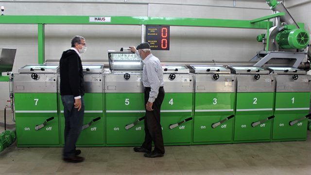 Köylülerden imece usulü fabrika 1