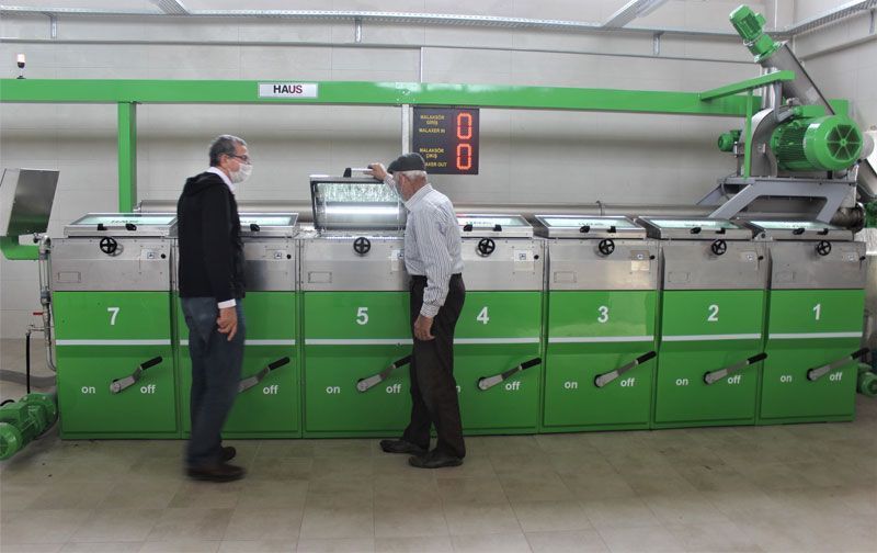 Bursa’da aralarında para toplayan çiftçiler köylerine fabrika kurdu 5