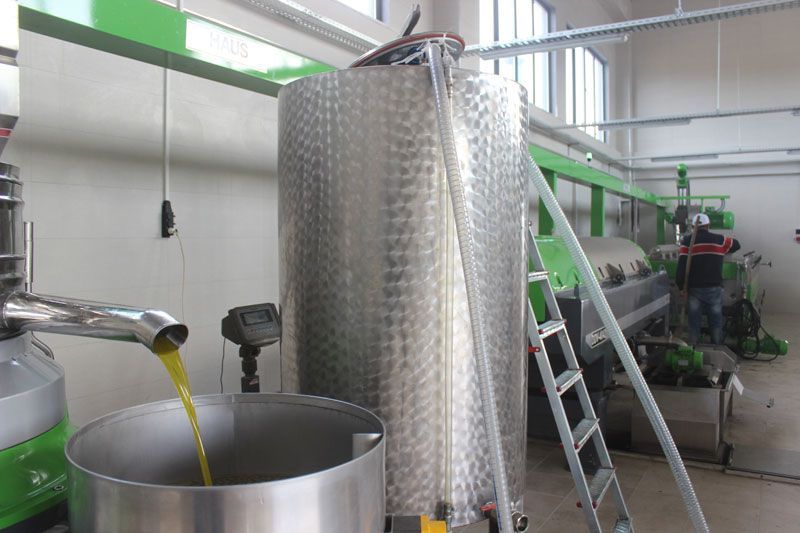 Bursa’da aralarında para toplayan çiftçiler köylerine fabrika kurdu 6