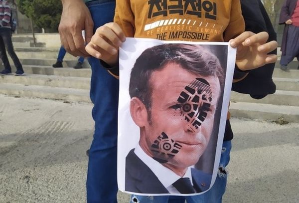 Tek sözü yetti! Müslümanlardan Macron'a tepki 8