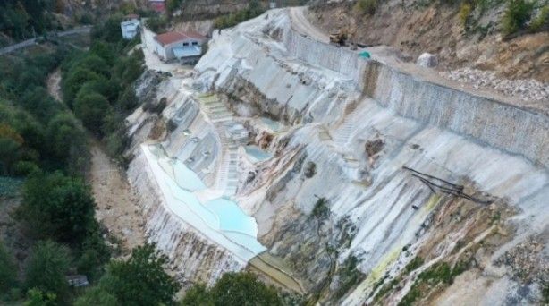 Gören Pamukkale sanıyor! Aslı çok başka... 2