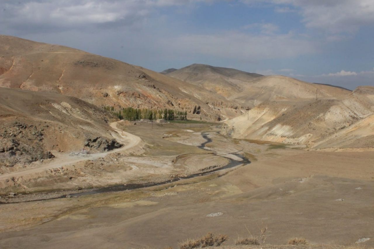 Bütün köy bekliyor! Altın rezervinde 2. sevinç 5