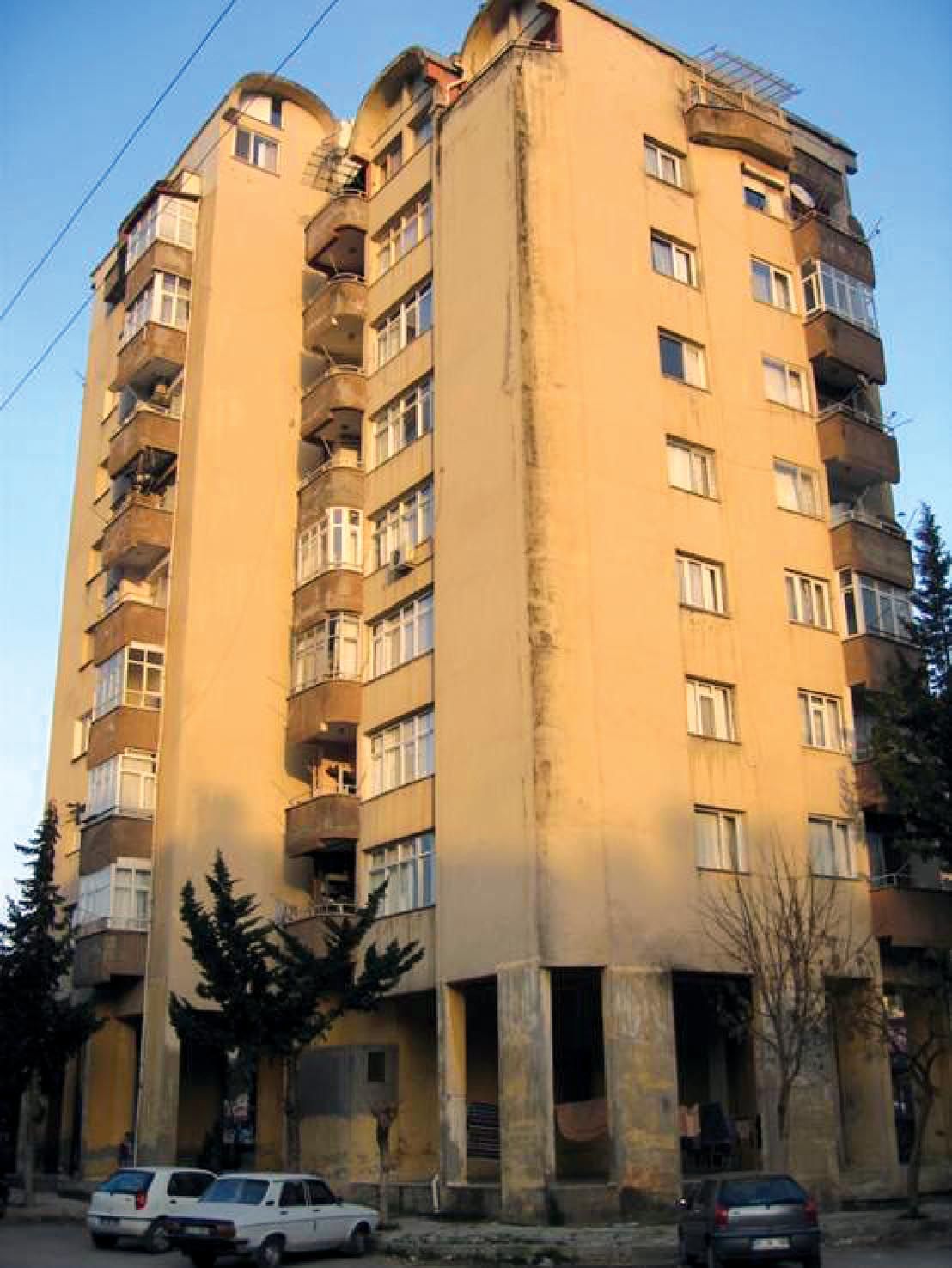 İşte riskli binadan kurtulmanın 10 yolu 9