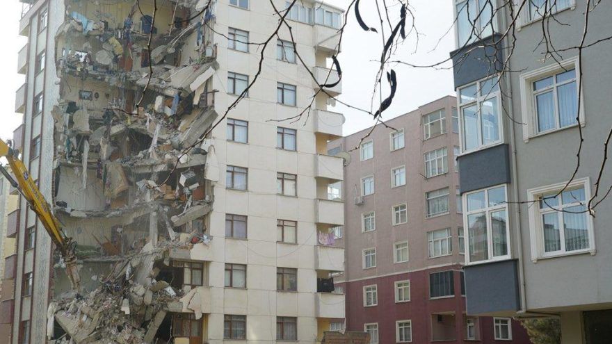 İşte riskli binadan kurtulmanın 10 yolu 12