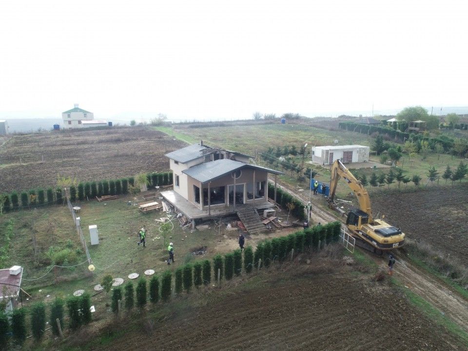 Tarım arazisine kaçak yapıya geçit yok 4