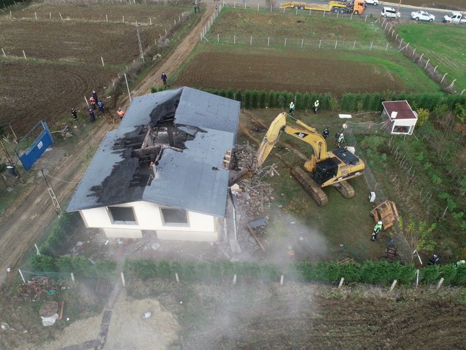 Tarım arazisine kaçak yapıya geçit yok 5