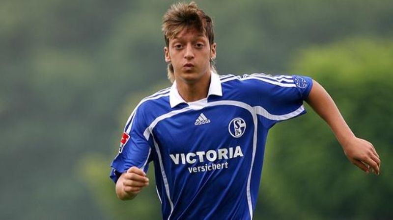 Mesut Özil hangi takımı tuttuğunu açıkladı 10