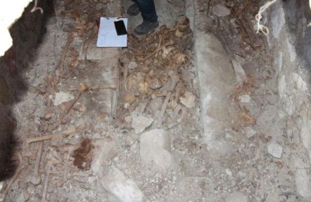 Tarla sürerken düştü! Görünce şoke oldu 11