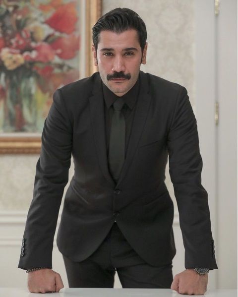 Eren Bülbül ve Şehit Ferhat Gedik hayatıyla film oluyor 12