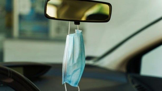 Kameranın yanındaki delik bakın ne işe yarıyor 2