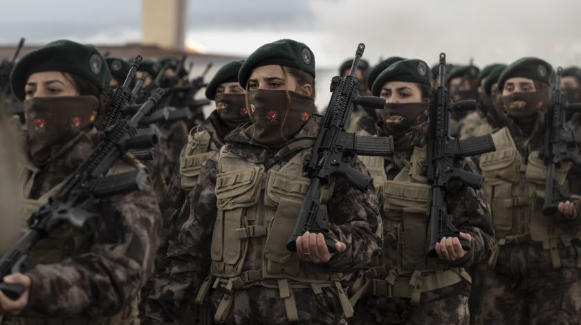 Özel harekâtçı kadınlar nefes kesti 35