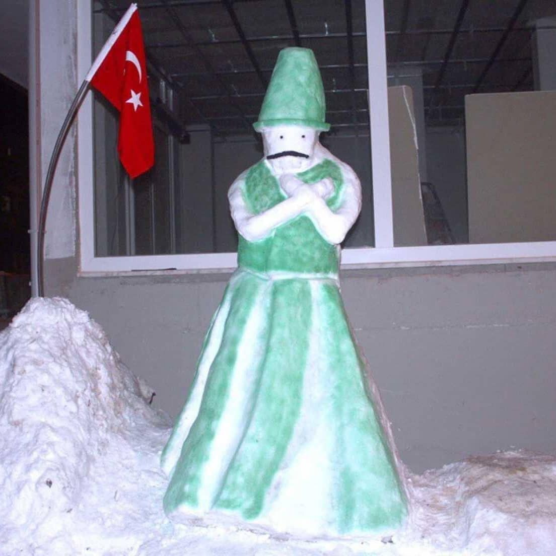 Yağış etkili oldu! Kardan adamlar görenleri gülümsetti... 29