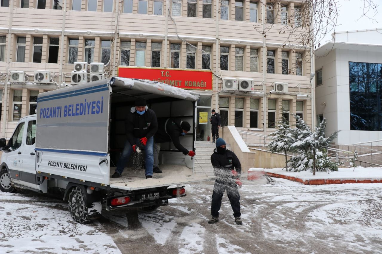 Başkan Çay'ın karla mücadelesi takdir topladı 7