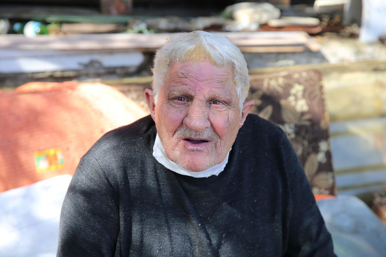 Tüpü çakmakla kontrol etti, olanlar oldu 14