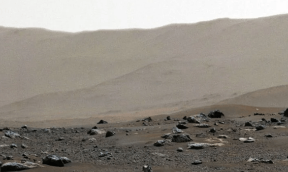 NASA'nın uzay aracından yeni görüntüler Jezero, Kızıl Gezegen'in ekvat 5