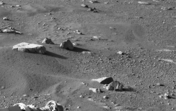 NASA'nın uzay aracından yeni görüntüler Jezero, Kızıl Gezegen'in ekvat 3