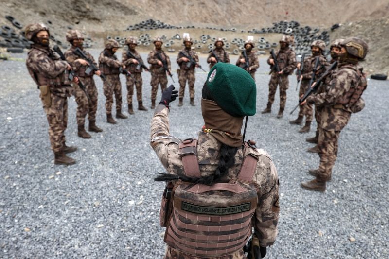 'Özel kahramanlar' tetikte! PKK'nın kabusu oldular 12