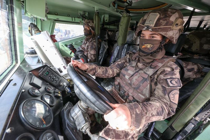 'Özel kahramanlar' tetikte! PKK'nın kabusu oldular 17