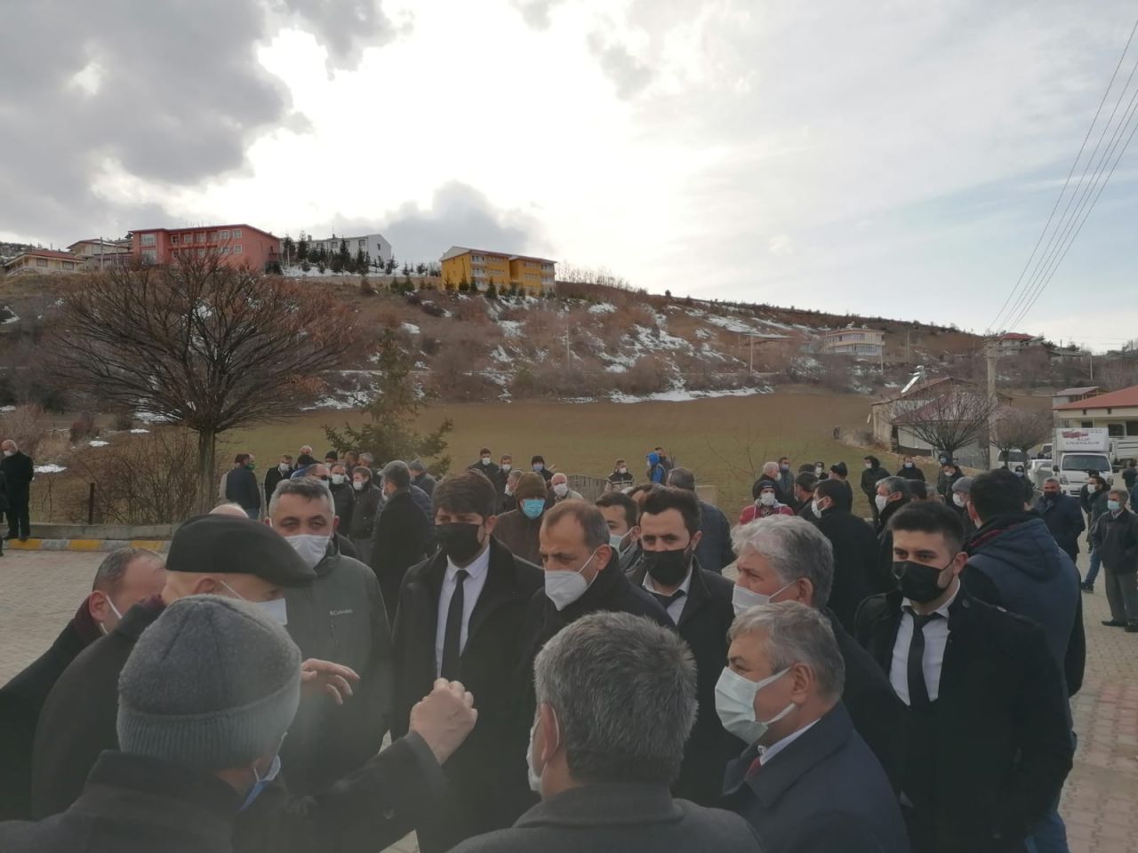 MHP'li Başkan Salim Koç, son yolculuğa uğurlandı 4