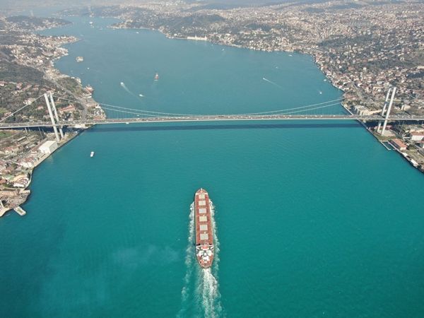 İstanbul Boğazı'nda muhteşem görüntü! 8