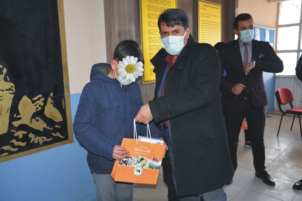Gülnar Belediyesinden eğitime tam destek 4