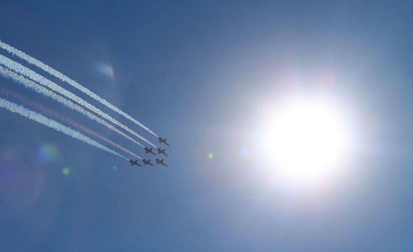 Türk Yıldızları'nın Şehitler Abidesi'ndeki gösterisi nefes kesti 4