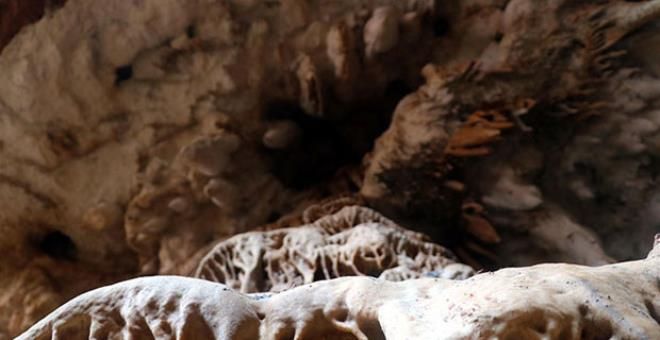 Tünel inşaatının girişi çökünce ortaya çıktı! 1