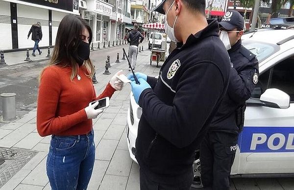 58 şehirde Cumartesi günü sokağa çıkma yasağı! İşte bu illerin listesi 10