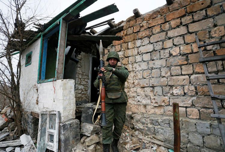 Rus savaş gemileri ateş açtı! 8