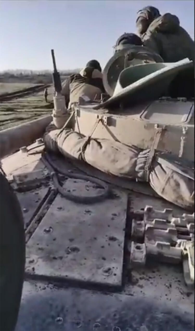 Rus savaş gemileri ateş açtı! 14