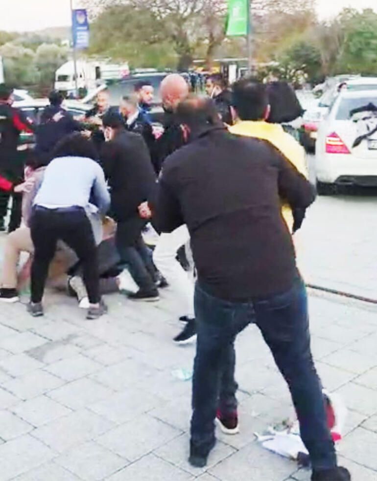 Ünlü oyuncu kavgaya karıştı! Gözaltına alındı... 2