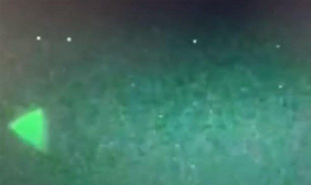 Dünyayı şoka uğratan anlar! UFO görüntüleri sızdı 3