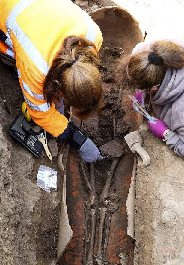 'Ölüler kenti' 1700 yıl sonra ortaya çıktı 1