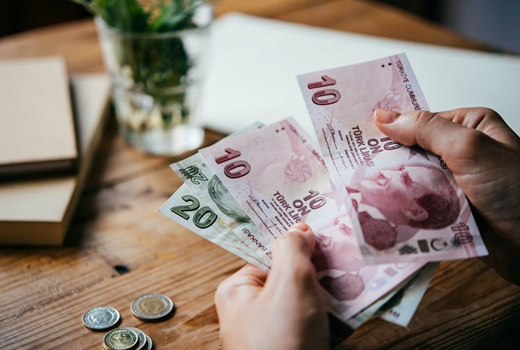 Kredi çekenlere müjde geldi! O para iade edildi 14