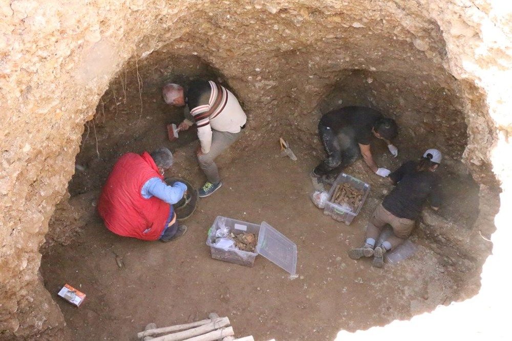 Adıyaman’da 1500 yıl öncesine ait 7 insan iskeleti bulundu 1