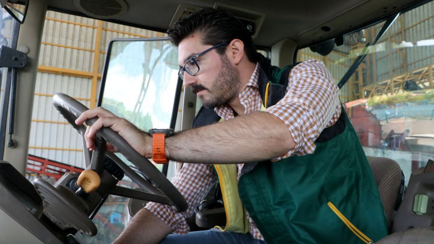 Doktorluğu bırakıp başladı, bebek gibi bakıyor 2